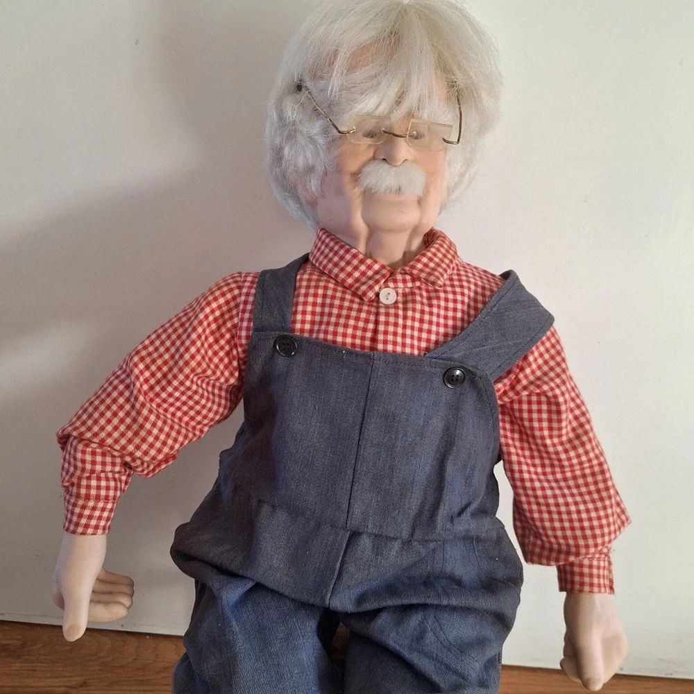 Vintage Porcelain Grandmother Grandfather Dolls Seated on Wooden Chairs Pair 23